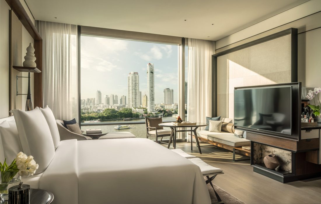 Four Seasons Bangkok Chao Phraya Room